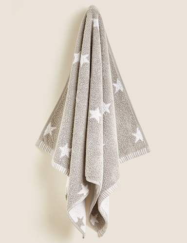 Pure Cotton Stars Towel 3 of 4