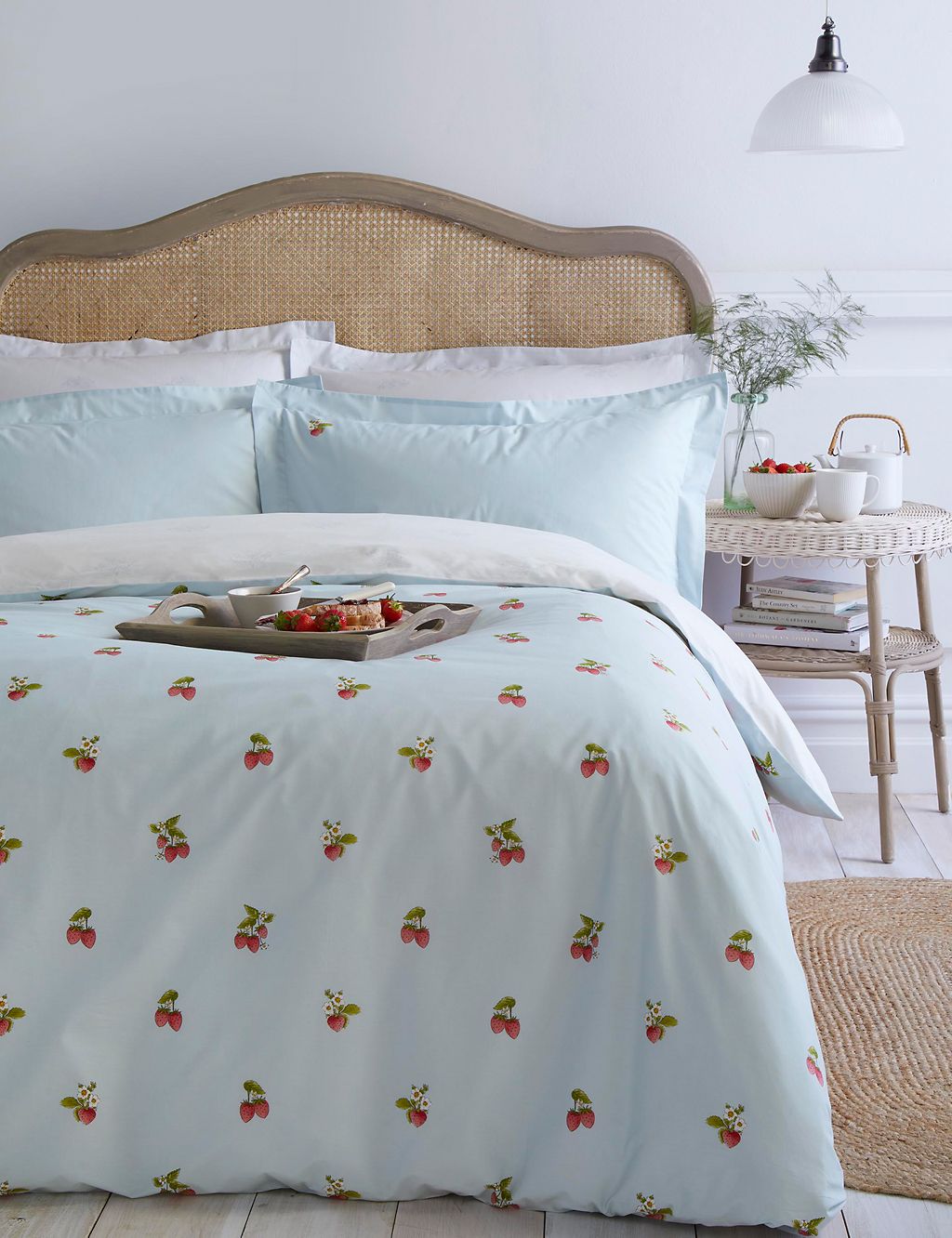 Pure Cotton Strawberries Bedding Set 3 of 4