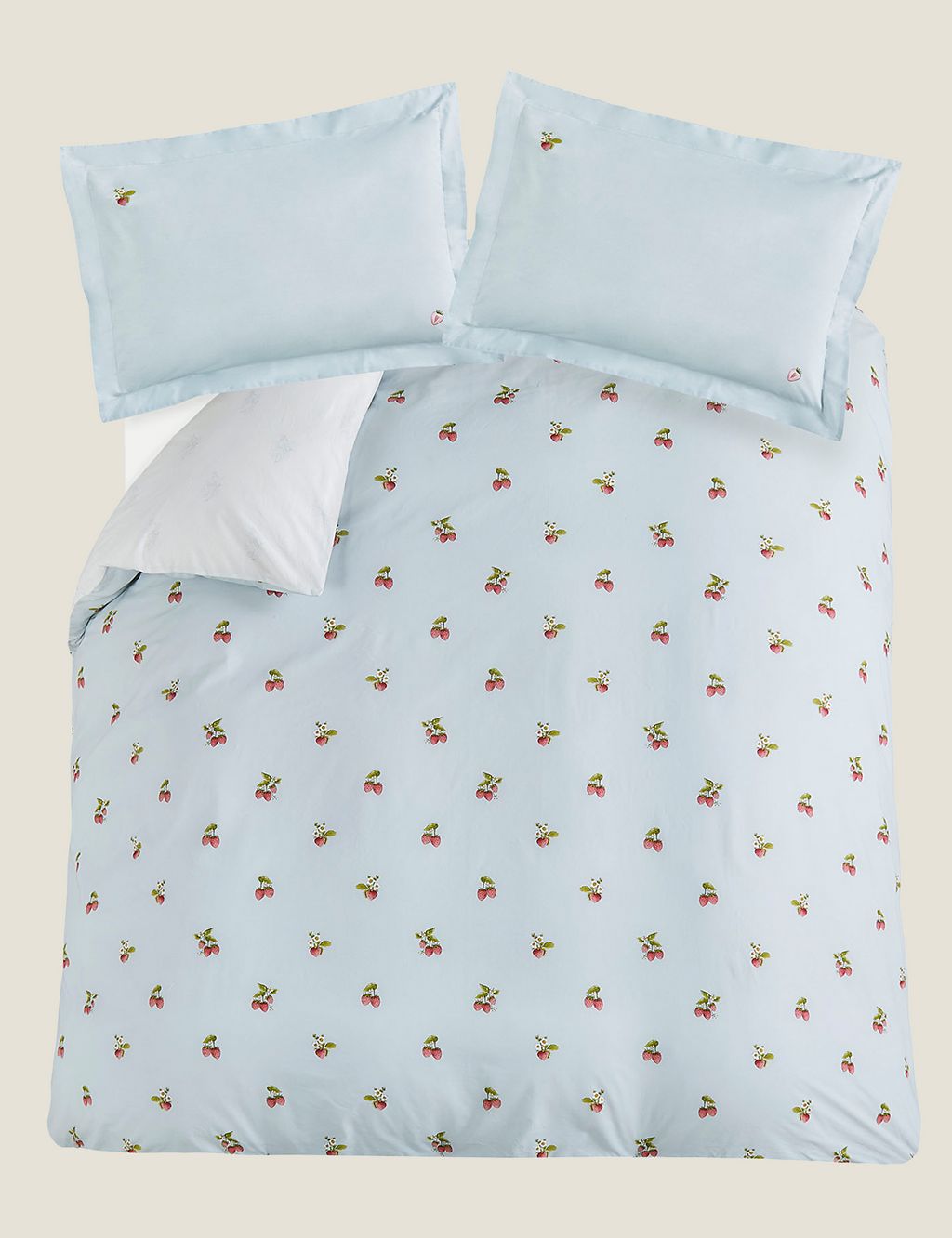 Pure Cotton Strawberries Bedding Set 2 of 4