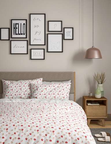 Pure Cotton Strawberry Bedding Set 1 of 5