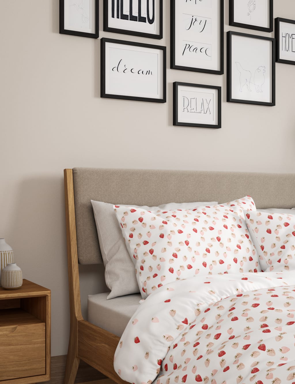 Pure Cotton Strawberry Bedding Set 2 of 5