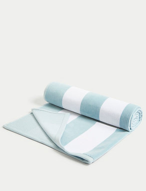 Pure Cotton Striped Sand Resistant Beach Towel Image 2 of 4
