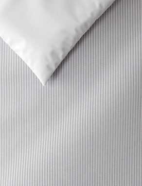 Pure Cotton Striped Seersucker Bedding Set Image 2 of 5
