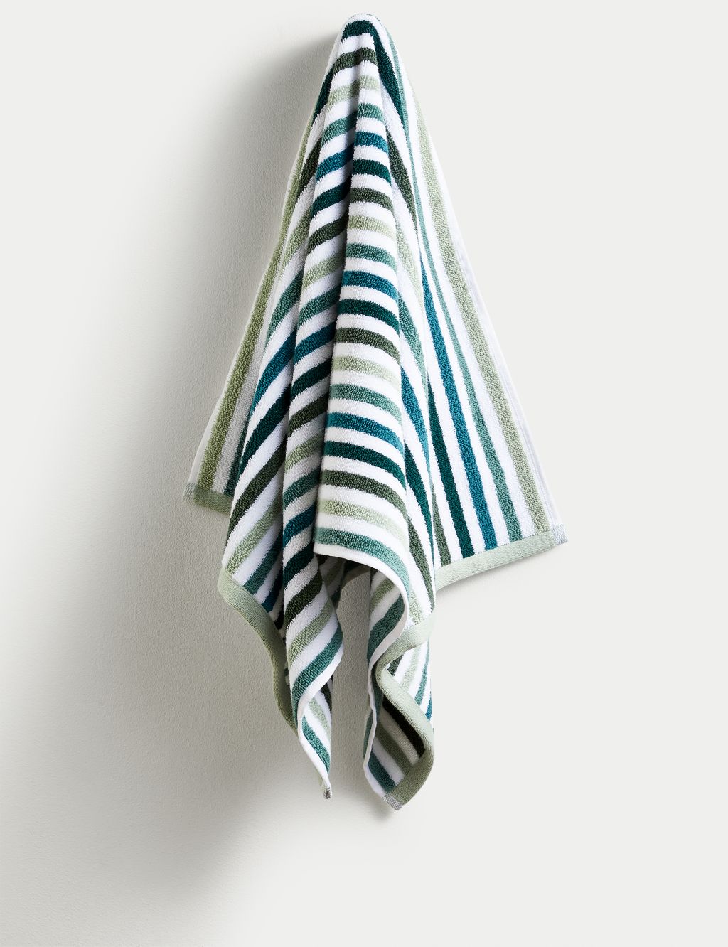 Pure Cotton Striped Towel 4 of 6