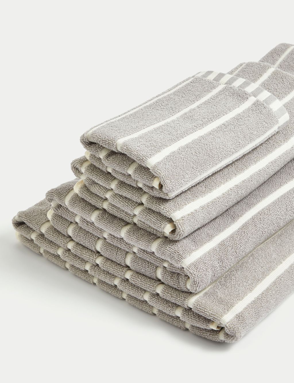 Pure Cotton Striped Towel 3 of 6