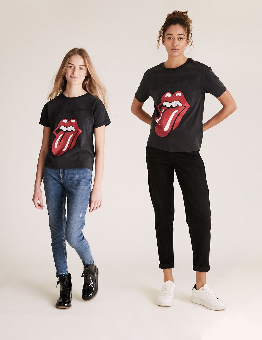 Pure Cotton The Rolling Stones™ T-Shirt (6-14 Yrs) 2 of 6