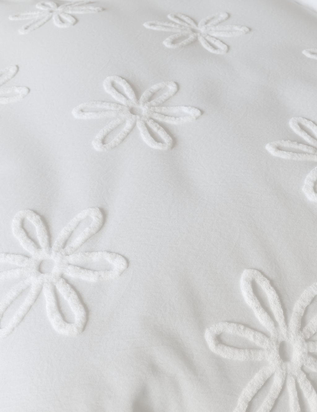 Pure Cotton Tufted Floral Bedding Set 2 of 4