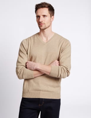 Mens v neck 2025 jumpers at m&s