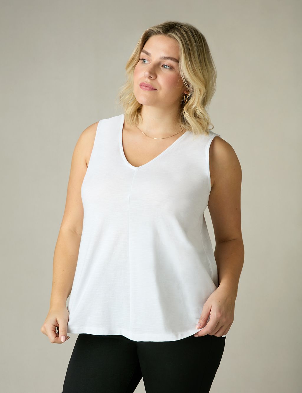 Pure Cotton V-Neck Relaxed Vest 2 of 5