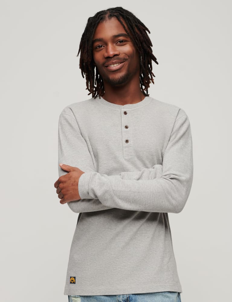 Men's - Organic Cotton Long Sleeve Waffle Henley Top in Brilliant White