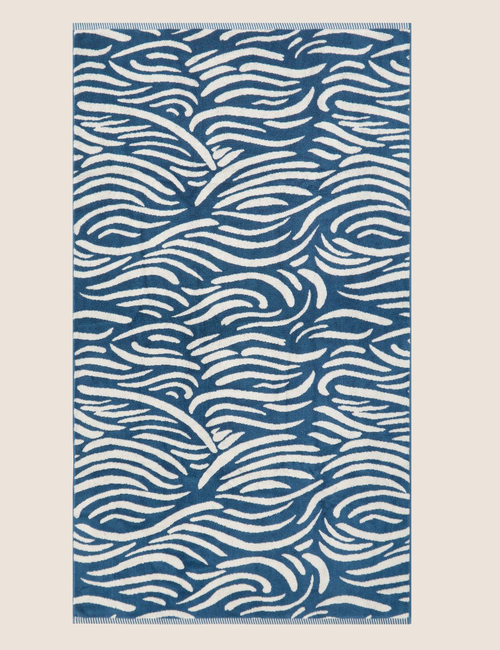 Pure Cotton Wave Towel 5 of 6