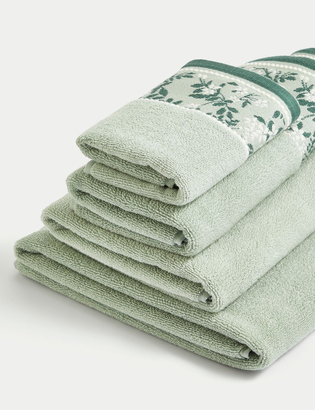 Pure Cotton Woven Floral Towel 3 of 6
