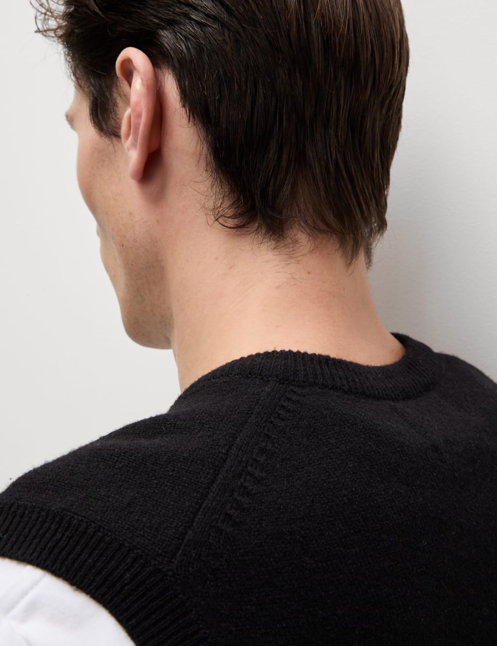 Lambswool shop sleeveless jumper