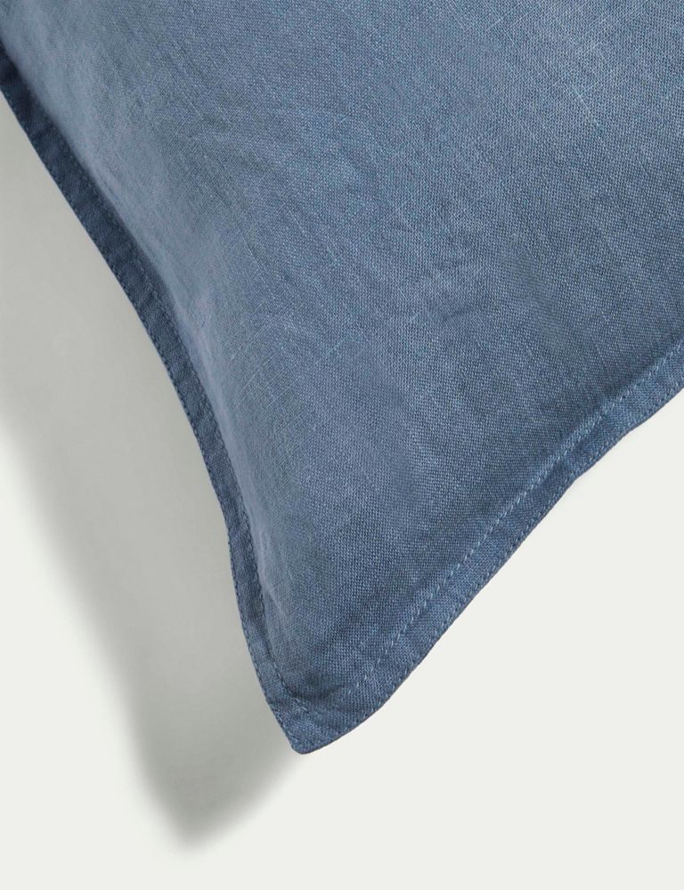 Pure Linen Cushion 3 of 3
