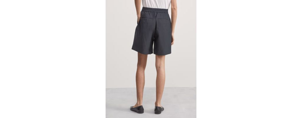 Pure Linen High Waisted Shorts 5 of 6