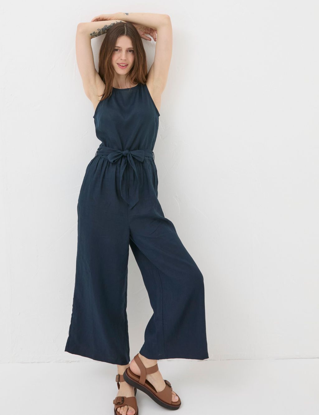 Pure Linen Sleeveless Cropped Jumpsuit 4 of 6