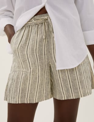 Linen shorts 2025 marks and spencer