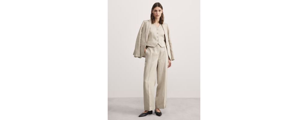 Pure Linen Waistcoat 7 of 10