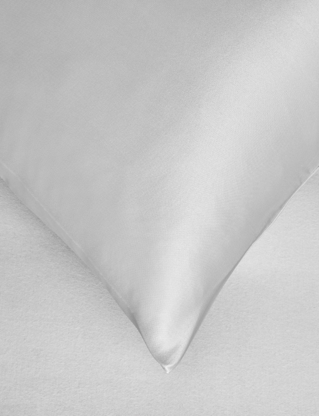 Pure Silk King Size Pillowcase 2 of 4