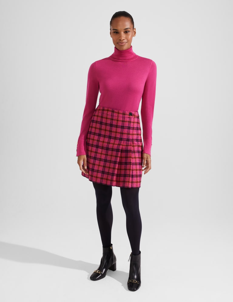 A line skirt hobbs clearance