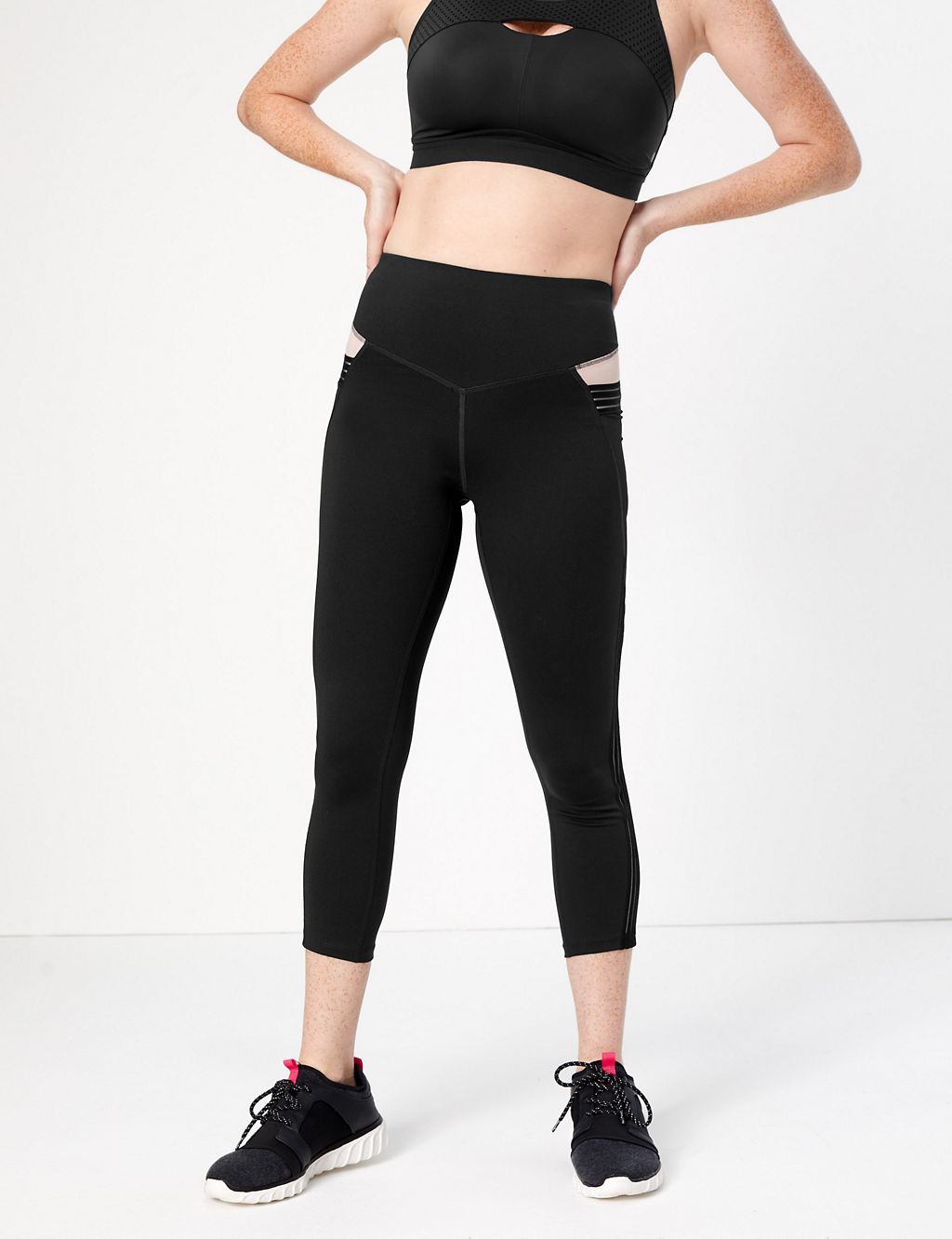 Quick Dry Cropped Leggings 3 of 8