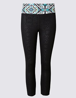Quick Dry Geometric Print Leggings with Cool Comfort™ Technology Image 2 of 5