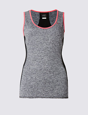 Quick Dry Pink Trim Jaspe Vest with Cool Comfort™ Technology Image 2 of 5