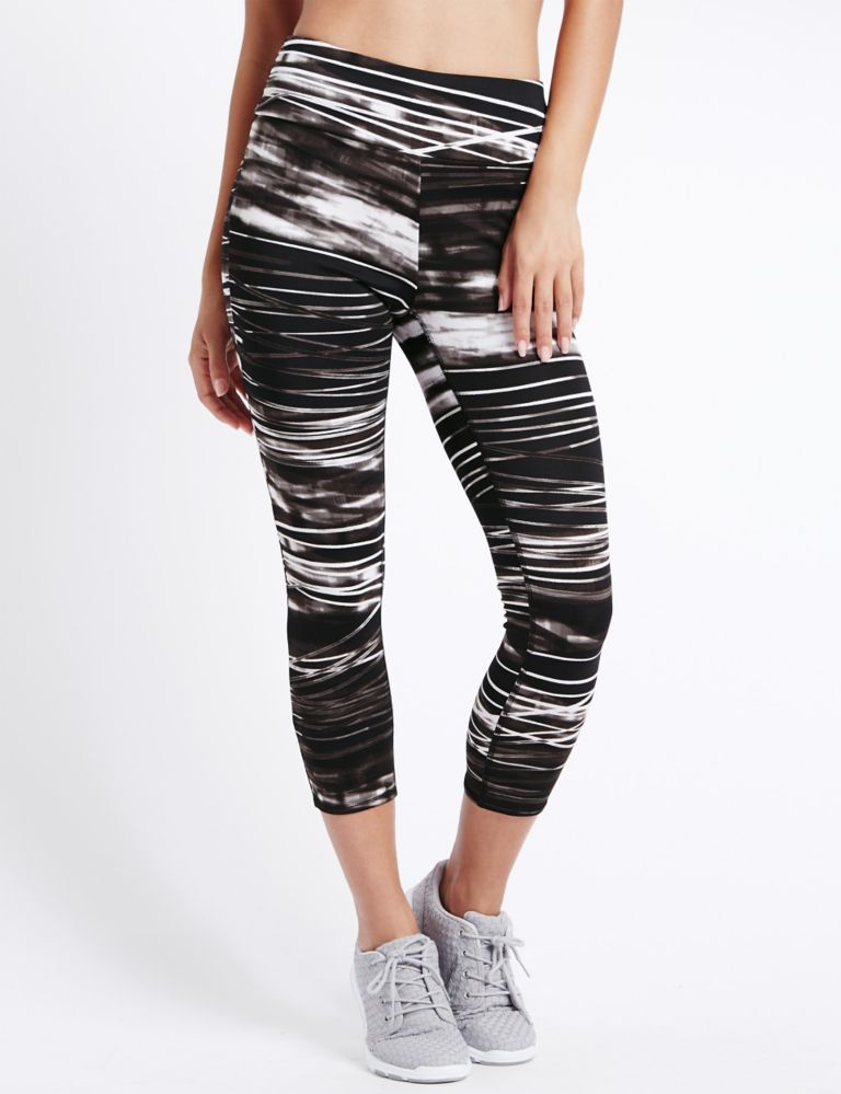 Quick Dry Water Striped Cropped Leggings with Cool Comfort™ Technology 5 of 6