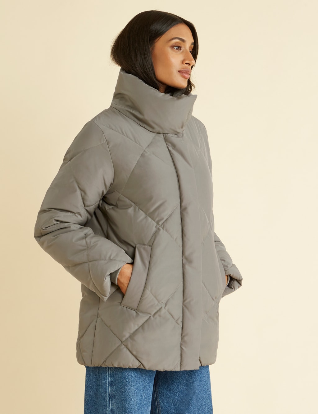 Quilted puffer coat best sale womens