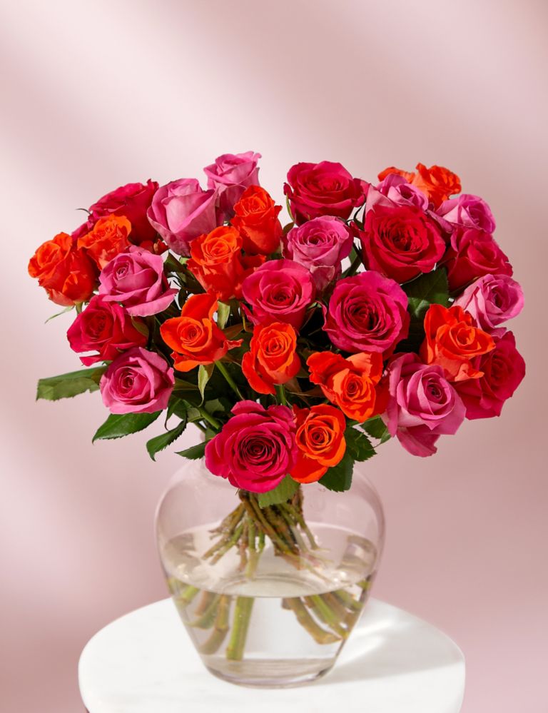 Radiant Rose Abundance Bouquet M S