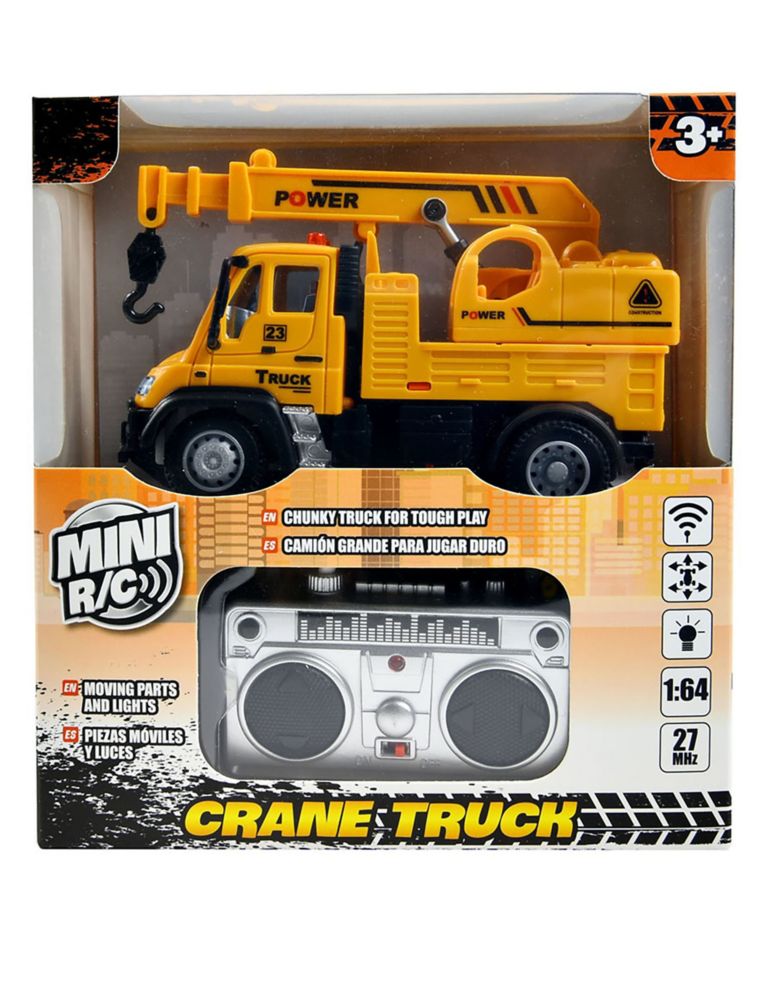 Radio Control Crane Truck (3+ Yrs) 1 of 3