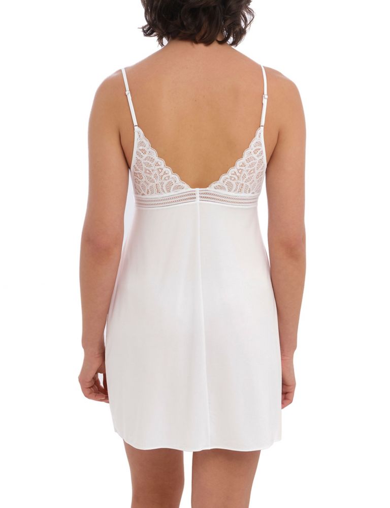 Raffiné Lace Strappy Chemise 3 of 4