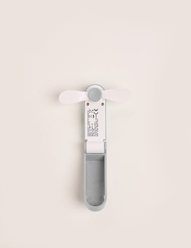 Rechargeable Travel Fan 1 of 4