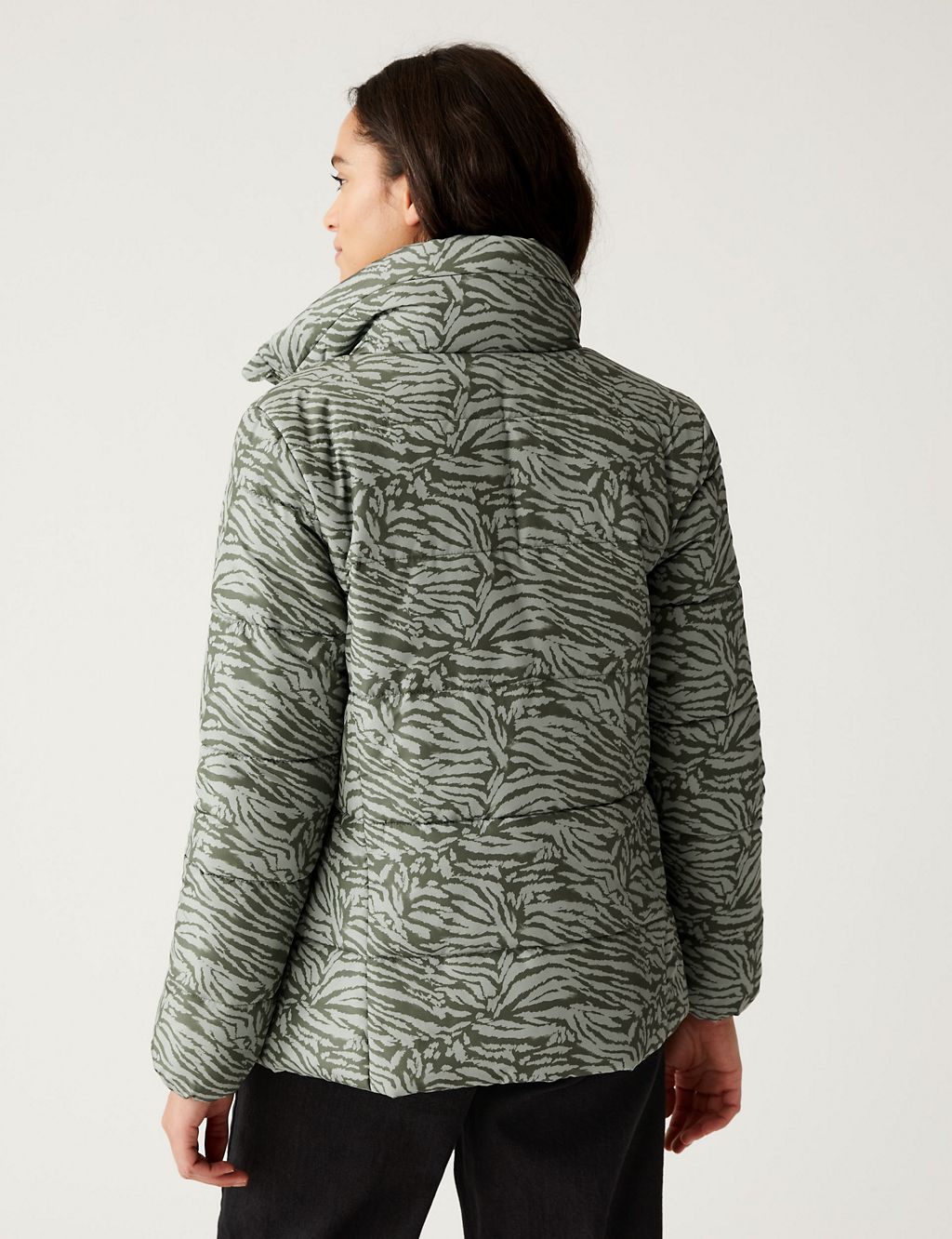 Recycled Thermowarmth™ Printed Jacket 5 of 8