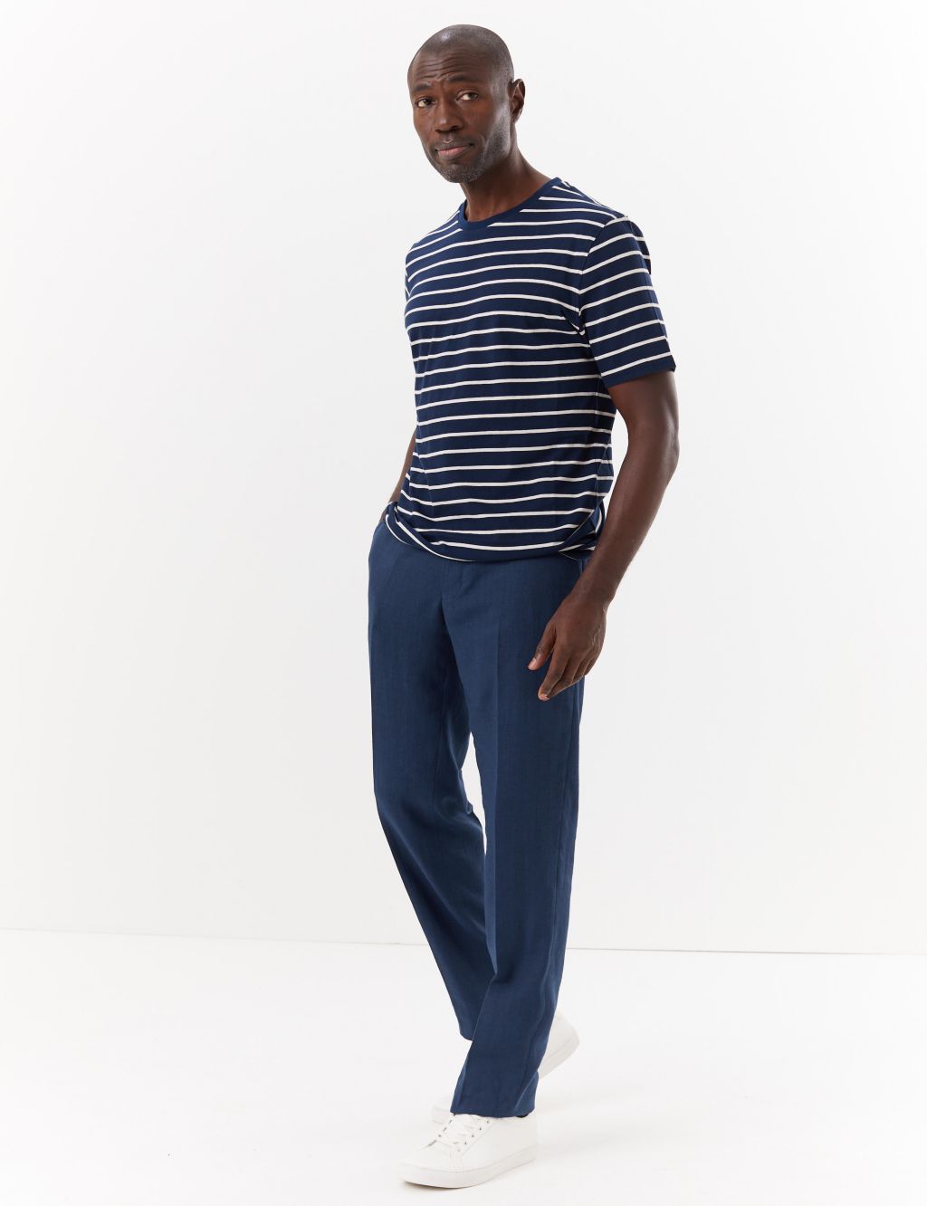Regular Fit Italian Linen Miracle™ Trousers 3 of 6