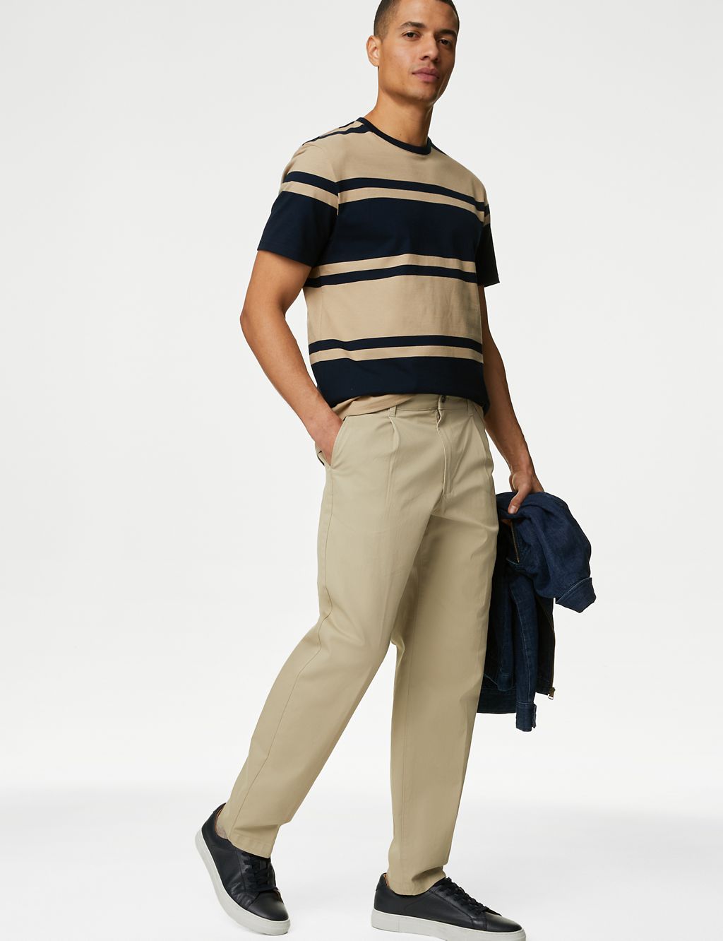 Regular Fit Single Pleat Stretch Chinos 5 of 6
