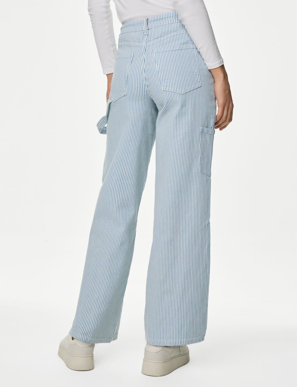 Relaxed High Waisted Carpenter Wide Leg Jeans 5 of 6
