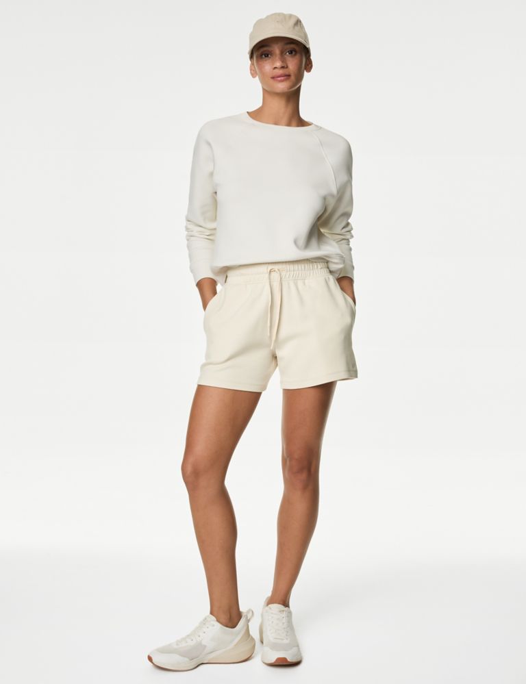 Relaxed High Waisted Shorts 3 of 6