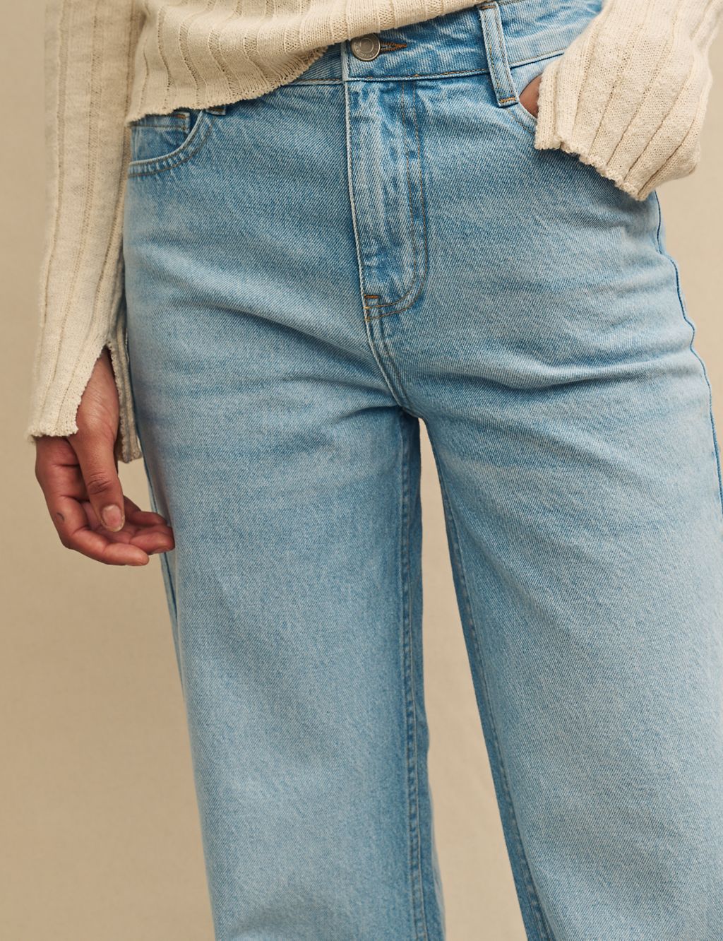 Relaxed Straight Leg Jeans 4 of 4