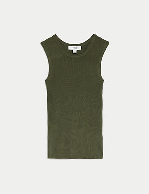 Ribbed Crew Neck Knitted Vest Image 2 of 5