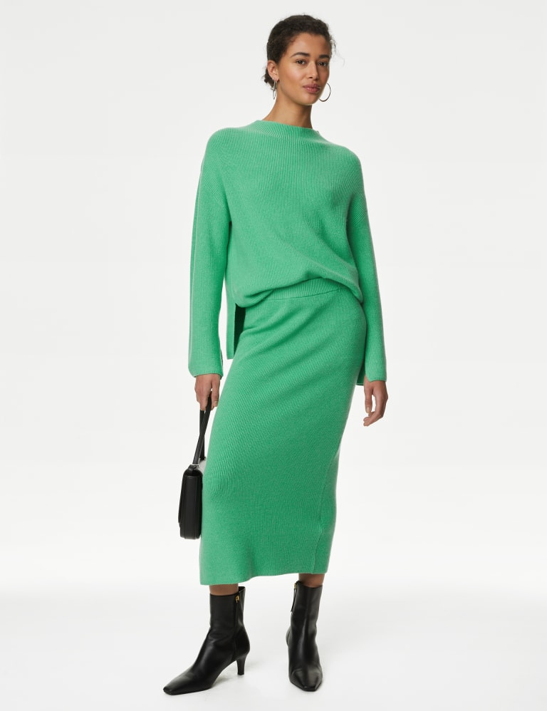 Midi skirt and outlet blazer set