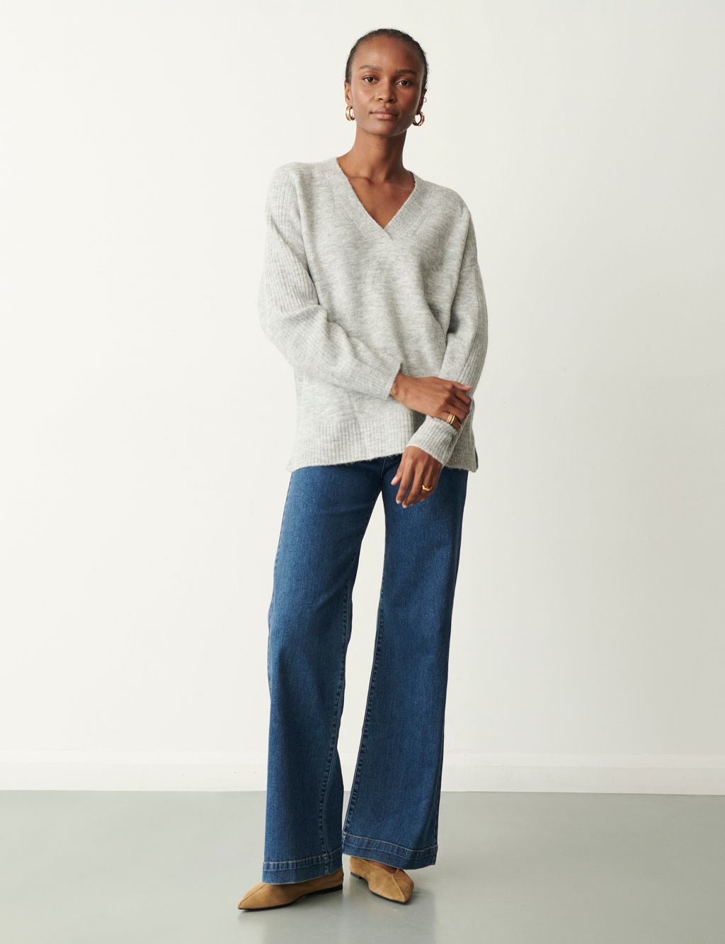 Ribbed V-Neck Relaxed Jumper, Finery London