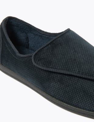 Clarks mens hot sale velcro slippers