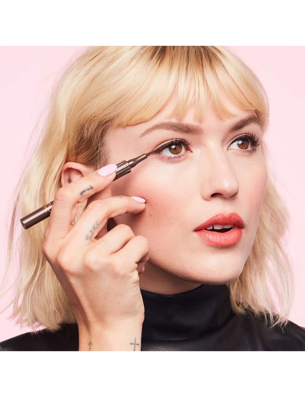 Roller Liner Brown Eyeliner 1ml BENEFIT M&S