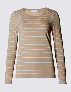 Round Neck Striped Top Image 2 of 3