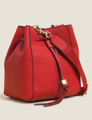

M&S Collection Bandolera imitación de piel con cordón ajustableWomens - Rojo, Rojo