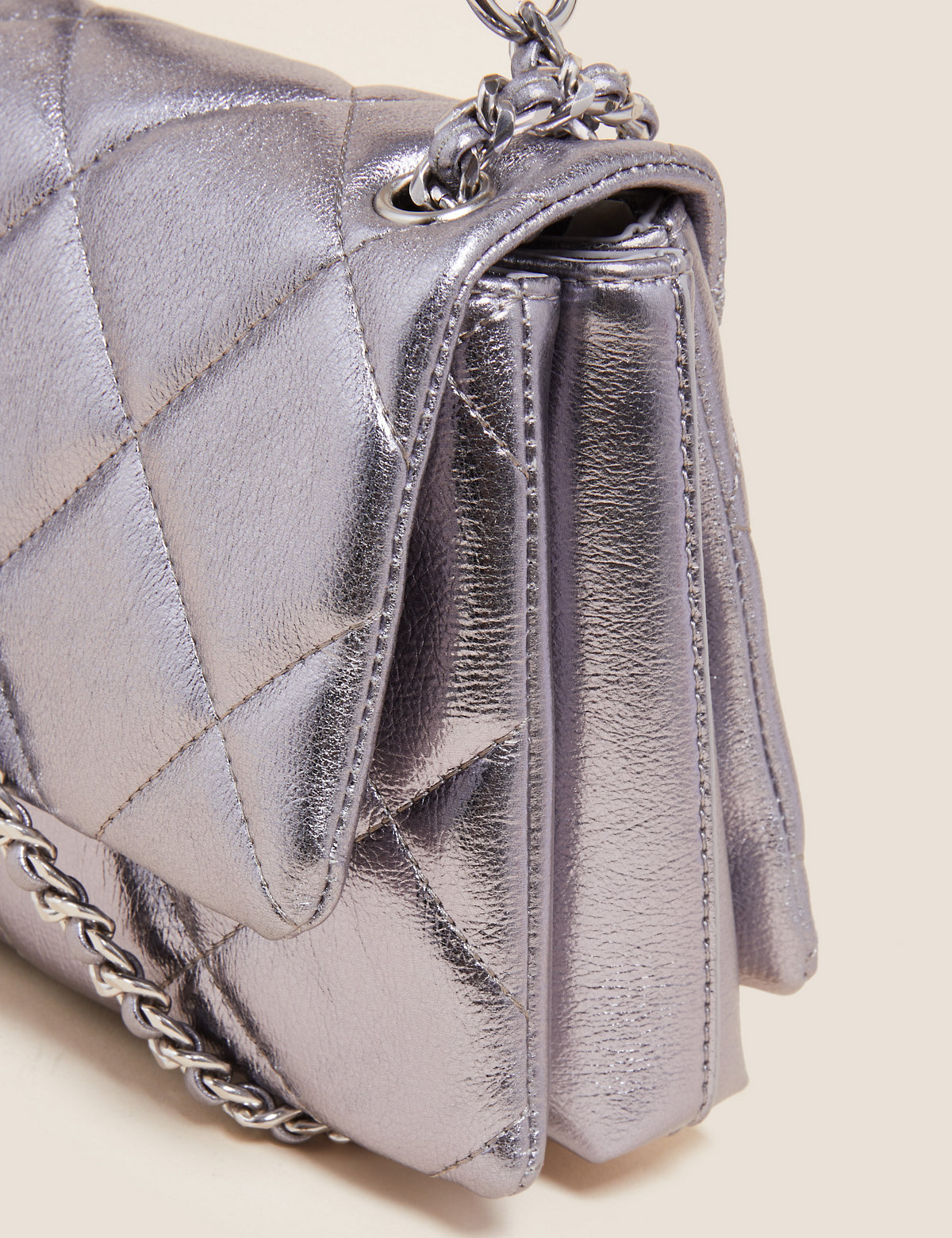Faux Leather Chain Strap Shoulder Bag