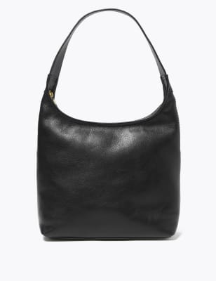 Nonchalante handtas van leer