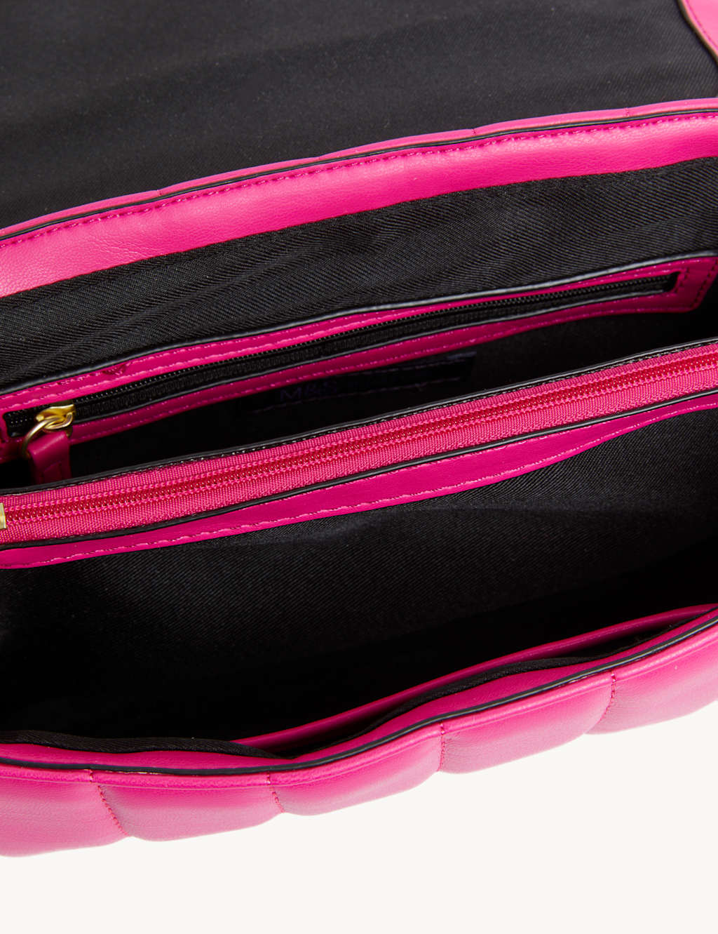 Quilted Chain Strap Shoulder Bag image 3