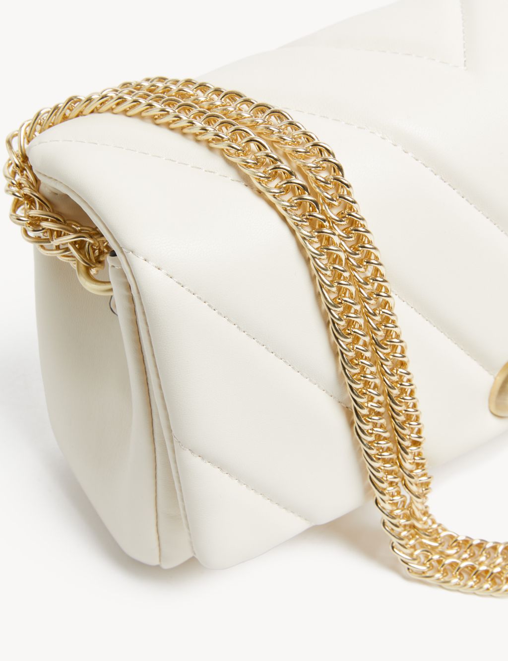 Quilted Chain Strap Shoulder Bag image 2